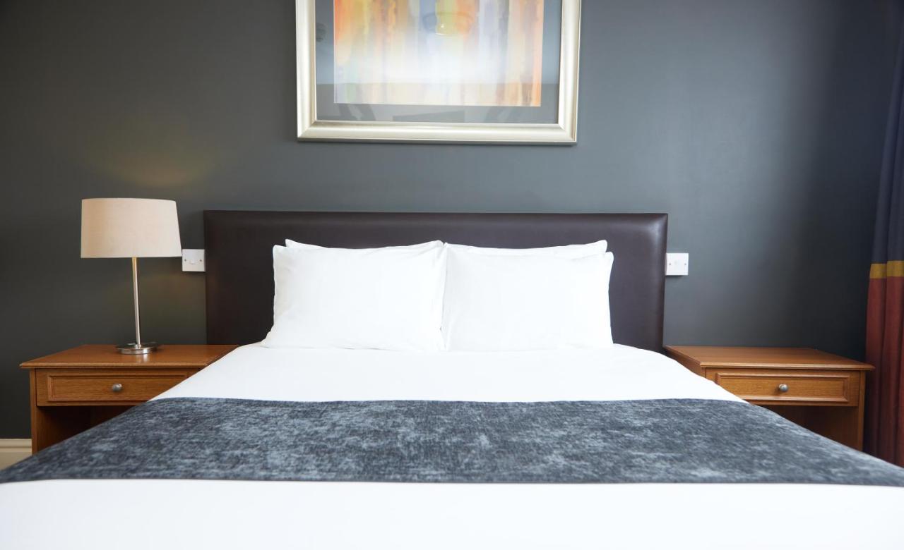 מילטון קינס The Broughton Hotel By Greene King Inns מראה חיצוני תמונה